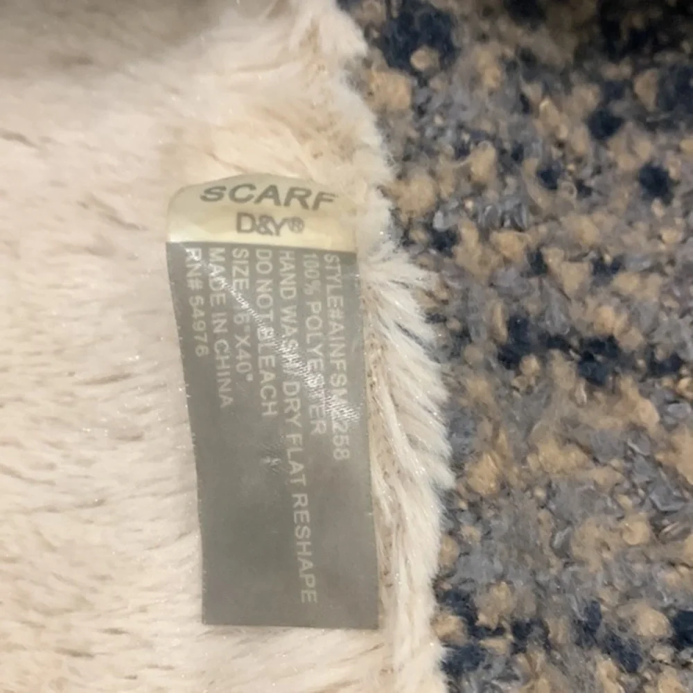 D&Y Infinity Scarf Green Brown and‎ Blue 16x40 Sherpa lined